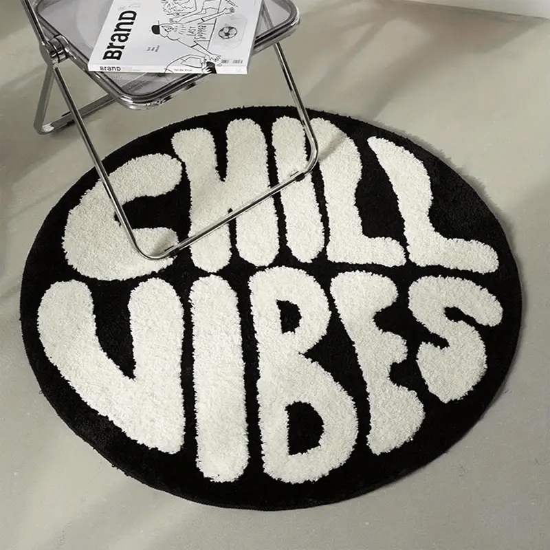 Streetwear Brand With K - VIKAMA Amerikaans streetwear merk rond vloerkleed